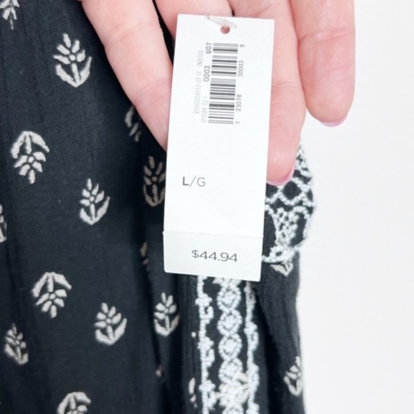 New with Tag Women Old Navy Embroidered Leaf Pattern Spaghetti Strap Mini Dress - Picture 15 of 16